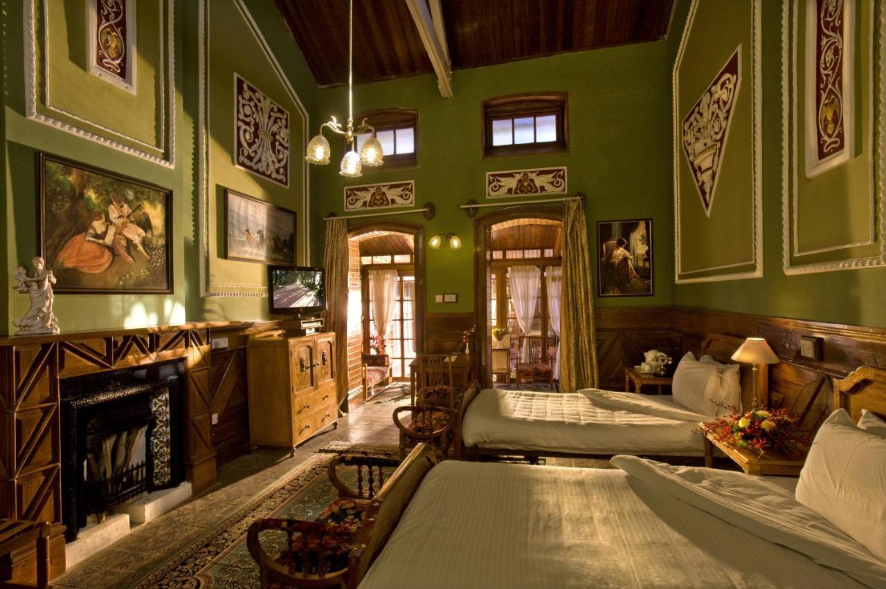 Welcomheritage Fernhills Royal Palace Уті Екстер'єр фото