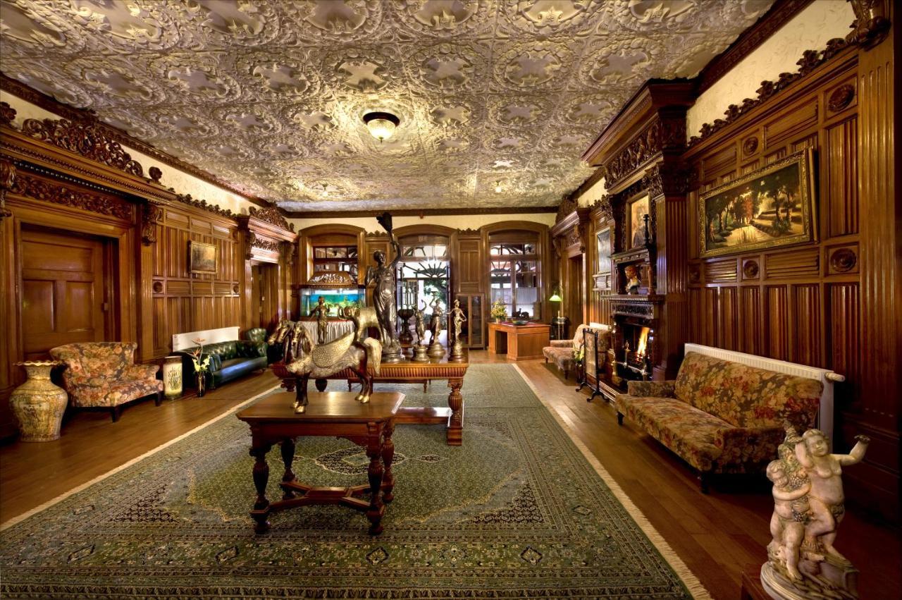 Welcomheritage Fernhills Royal Palace Уті Екстер'єр фото